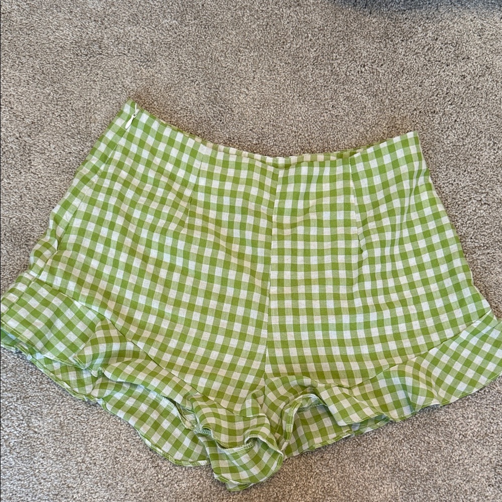 Shein ruffle shorts